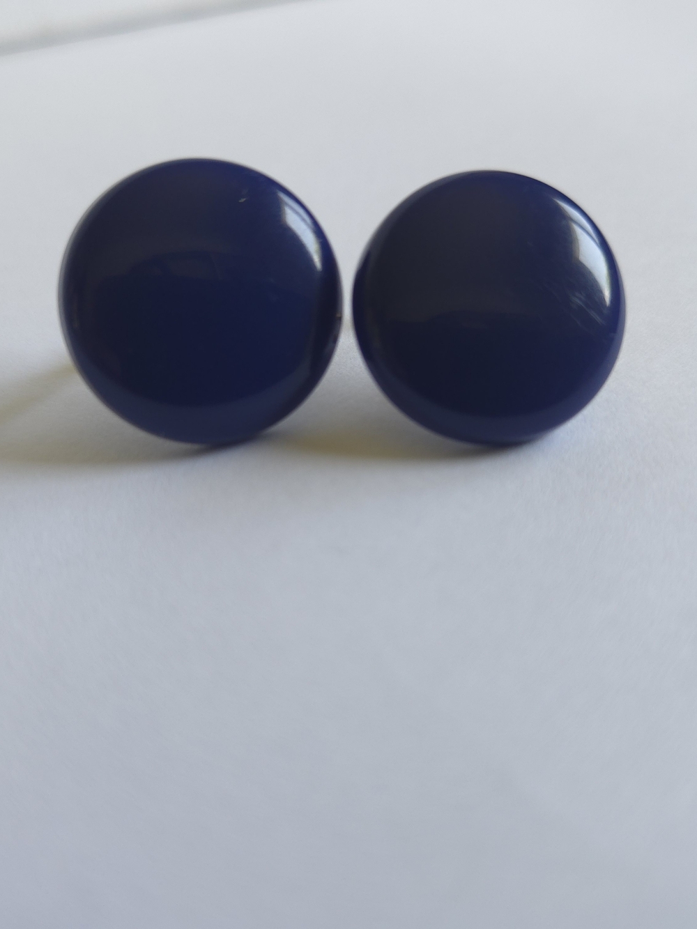 Vintage 1980s Cobalt Navy Blue Enamel Button Clip On Earrings Gold Tone - Picture 2 of 11